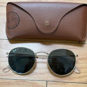 Ray-Ban Gold Frame Sunglasses with Dark Green Lenses